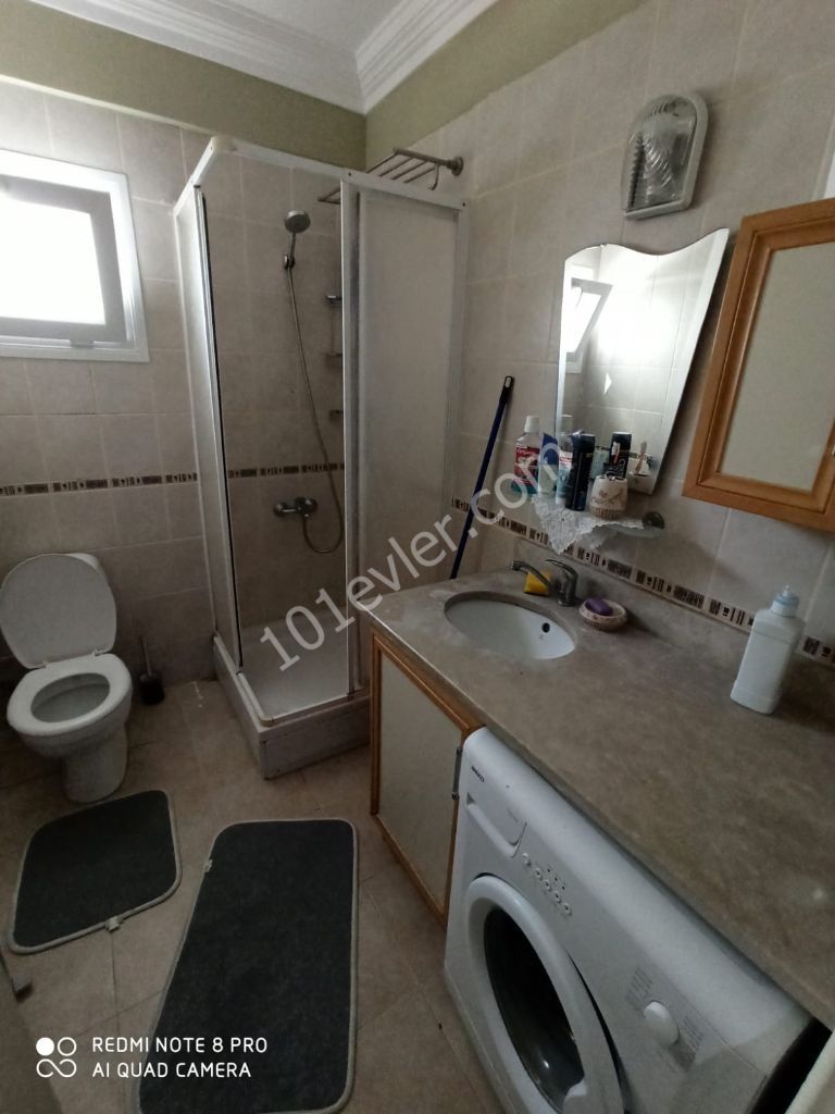 GİRNE MERKEZDE SATILIK 2+1 DAİRE