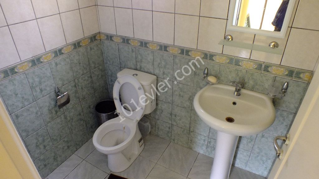 Flat To Rent in Karaoğlanoğlu, Kyrenia