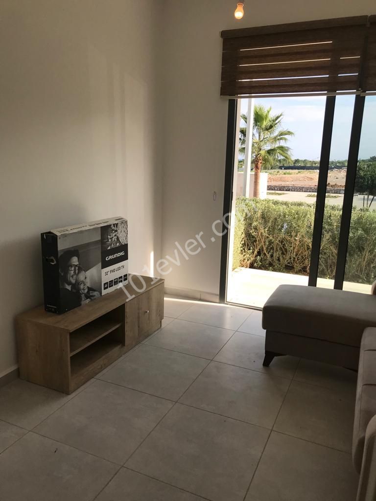 Flat To Rent in Alsancak, Kyrenia