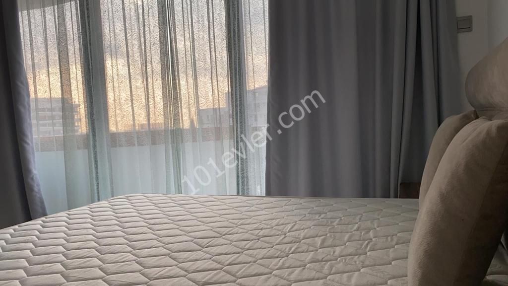 GİRNE MERKEZDE KİRALIK FULL EŞYALI 2+1 DAİRE (FEO ELEGANCE SİTESİNDE)