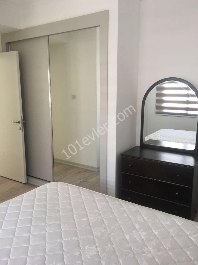 GİRNE MERKEZDE KİRALIK FULL EŞYALI 2+1 DAİRE (PİA BELLA HOTEL BÖLGESİ)