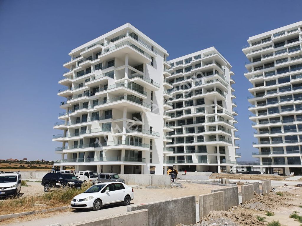 Flat For Sale in Long Beach, Iskele