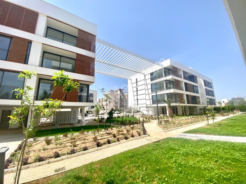 1+1 APARTMENTS WITH TURKISH COB FOR SALE IN HAMITKOY, NICOSIA ** 