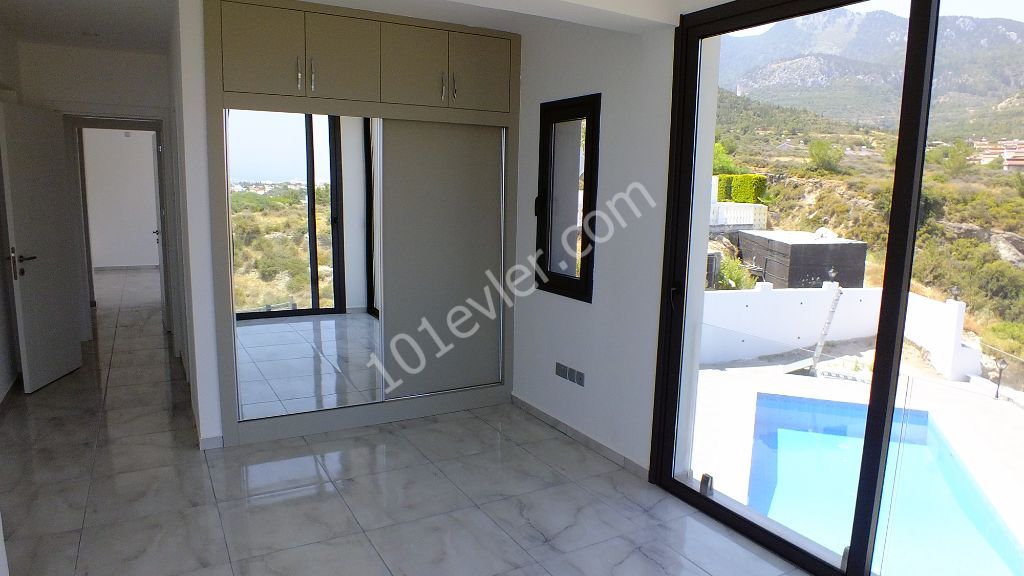 4 +1 VILLAS WITH MAGNIFICENT SEA AND MOUNTAIN VIEWS FOR SALE IN KYRENIA ÇATALKÖY ** 