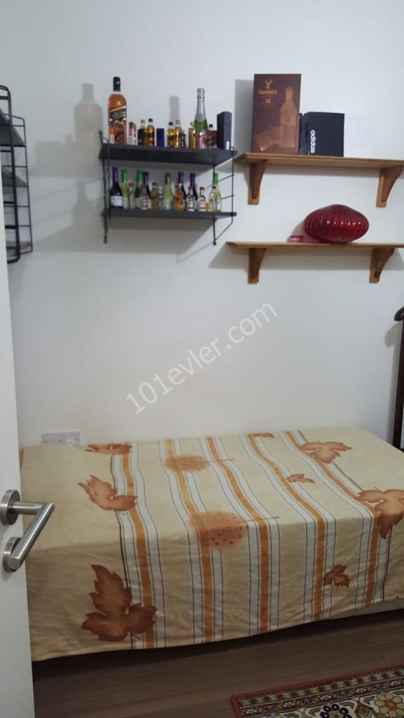 Flat To Rent in Girne Merkez, Kyrenia