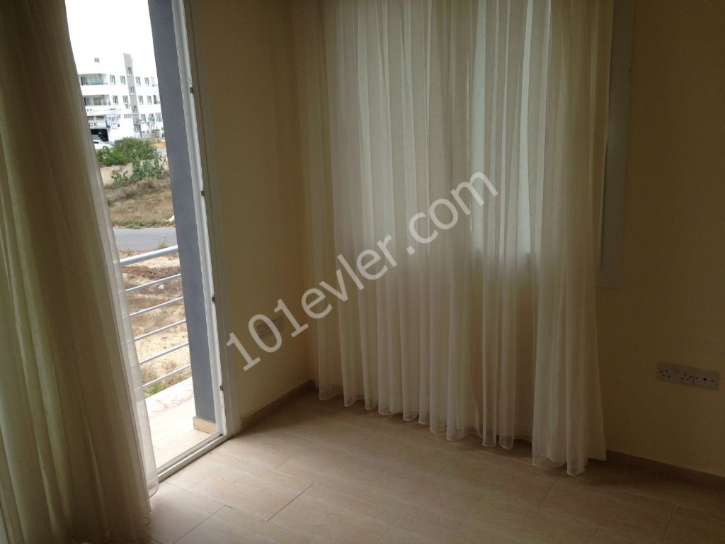 2 + 1 APARTMENT WITH TURKISH COB FOR SALE IN ORTAKOY, NICOSIA ** 