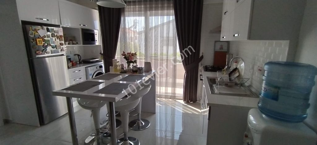 LEFKOŞA YENİKENT'DE SATILIK TÜRK KOÇANLI 2+1 DAİRE