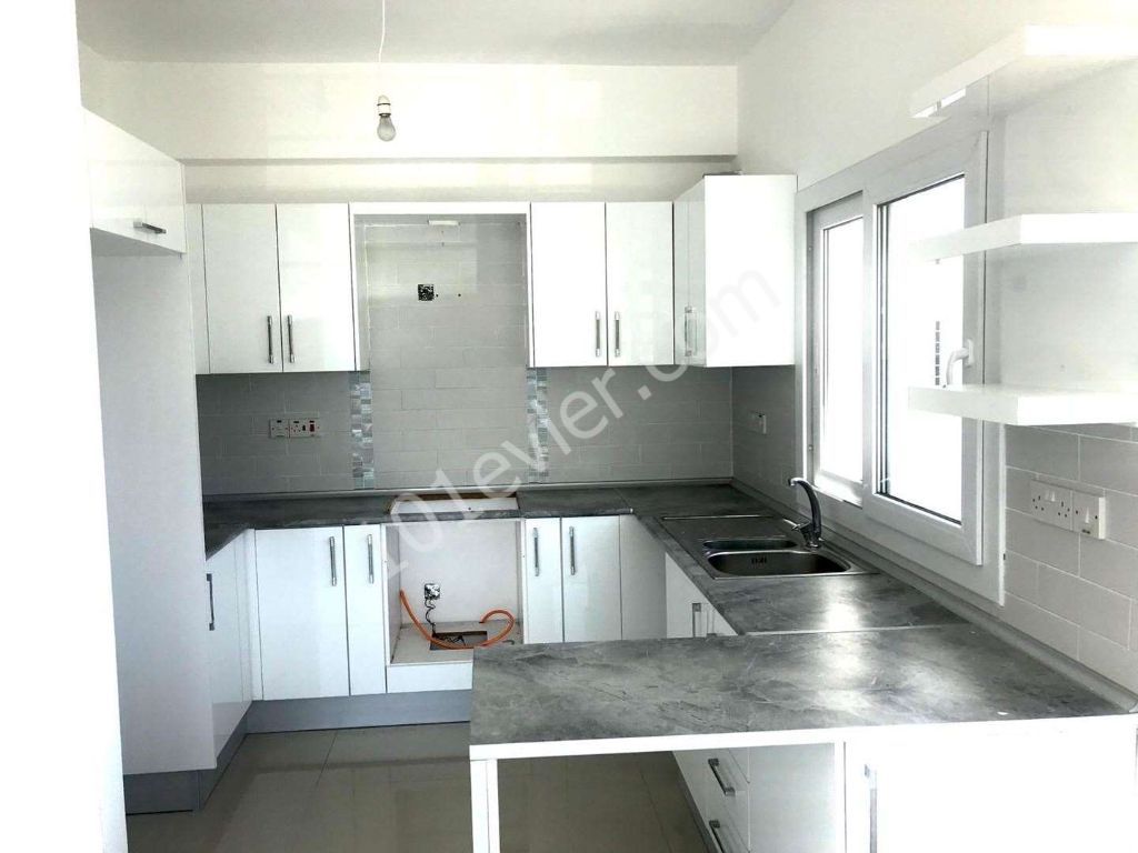 3 + 1 APARTMENTS FOR SALE IN KYRENIA YEŞILTEPE ON A SITE WITH A POOL ** 