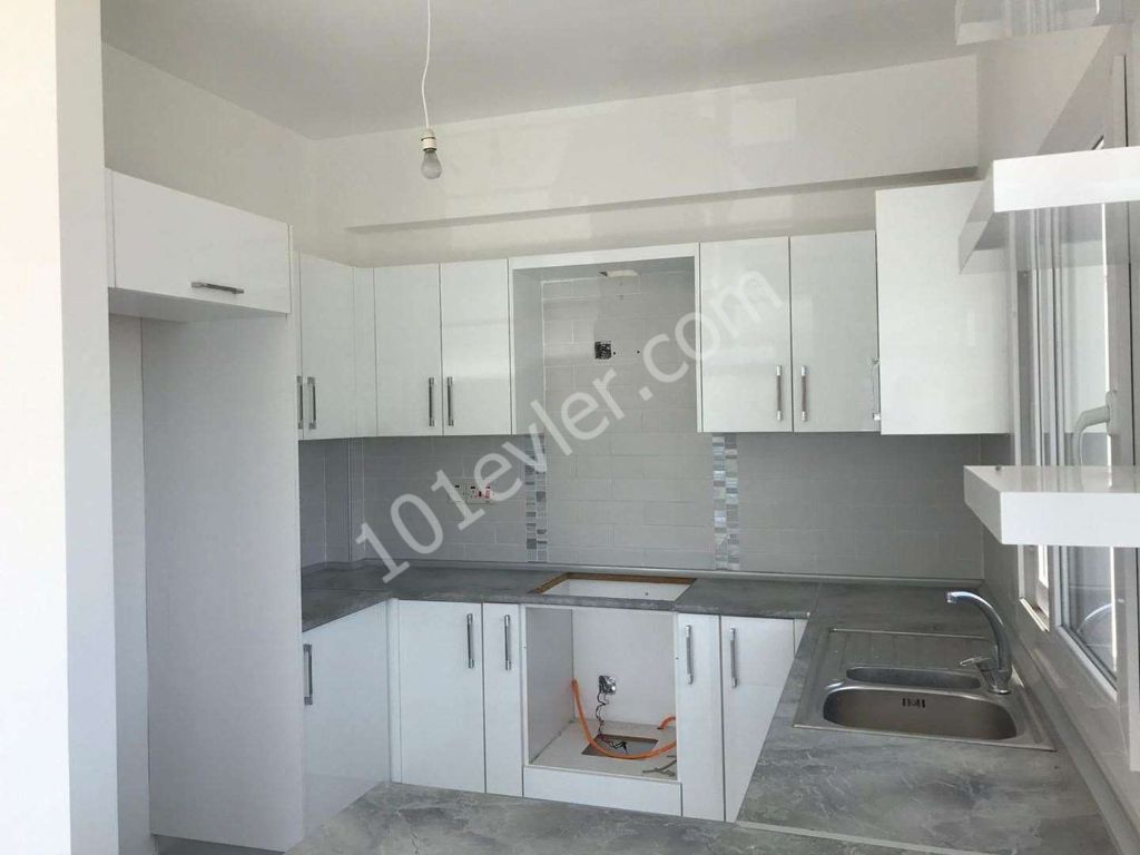 3 + 1 APARTMENTS FOR SALE IN KYRENIA YEŞILTEPE ON A SITE WITH A POOL ** 