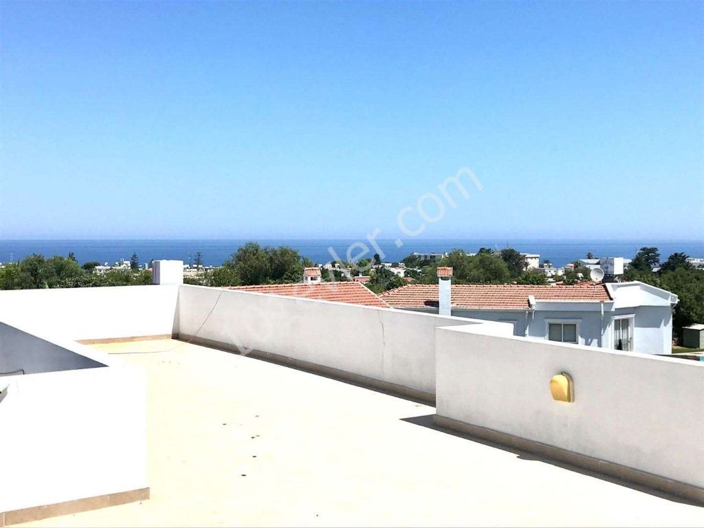 3 + 1 APARTMENTS FOR SALE IN KYRENIA YEŞILTEPE ON A SITE WITH A POOL ** 