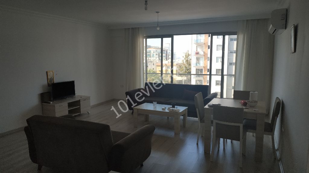 Flat To Rent in Girne Merkez, Kyrenia