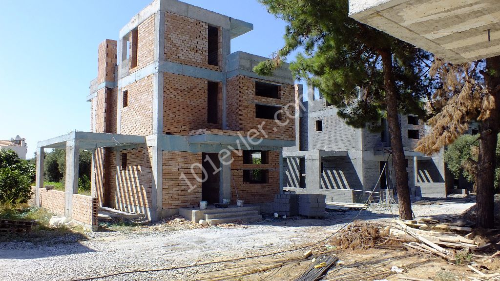 ZERO 3+1 VILLAS FOR SALE IN KYRENIA LAPTA ** 