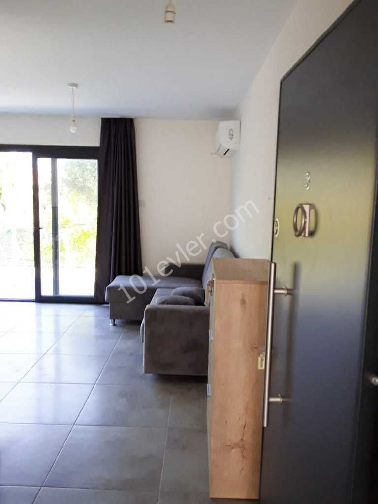 Flat To Rent in Girne Merkez, Kyrenia