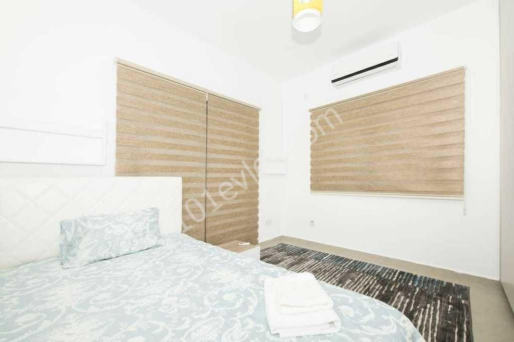 Flat To Rent in Alsancak, Kyrenia