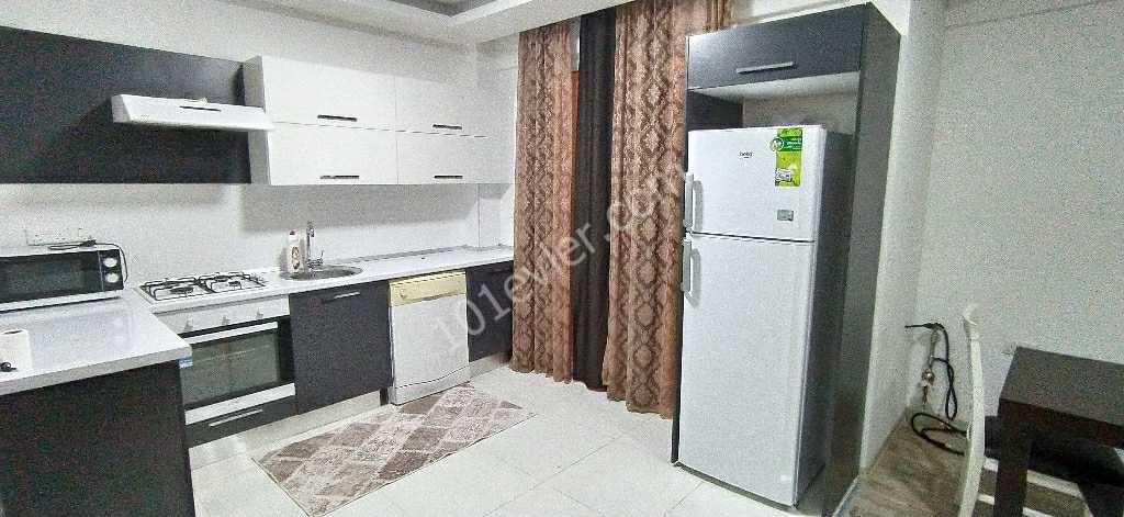 Girne Kavanium sitesinde kiralık zemin kat 1+1 