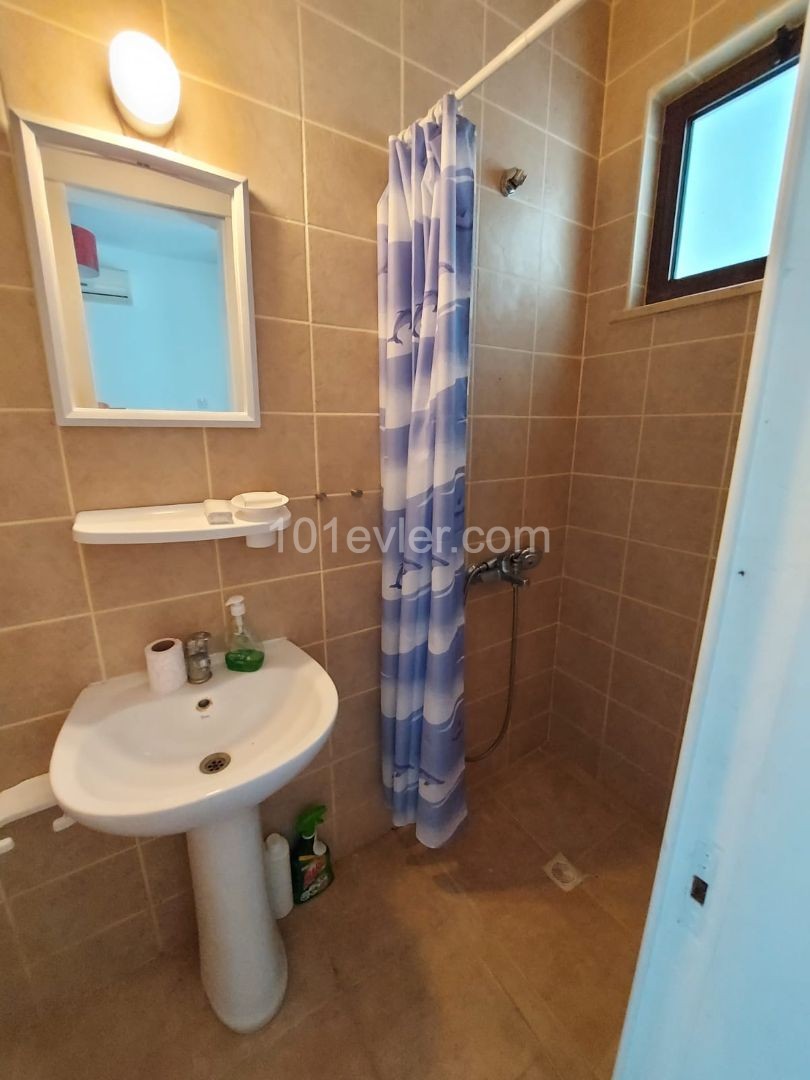 1 + 1 Turkish apartment for sale in Kyrenia Ozankoy ** 