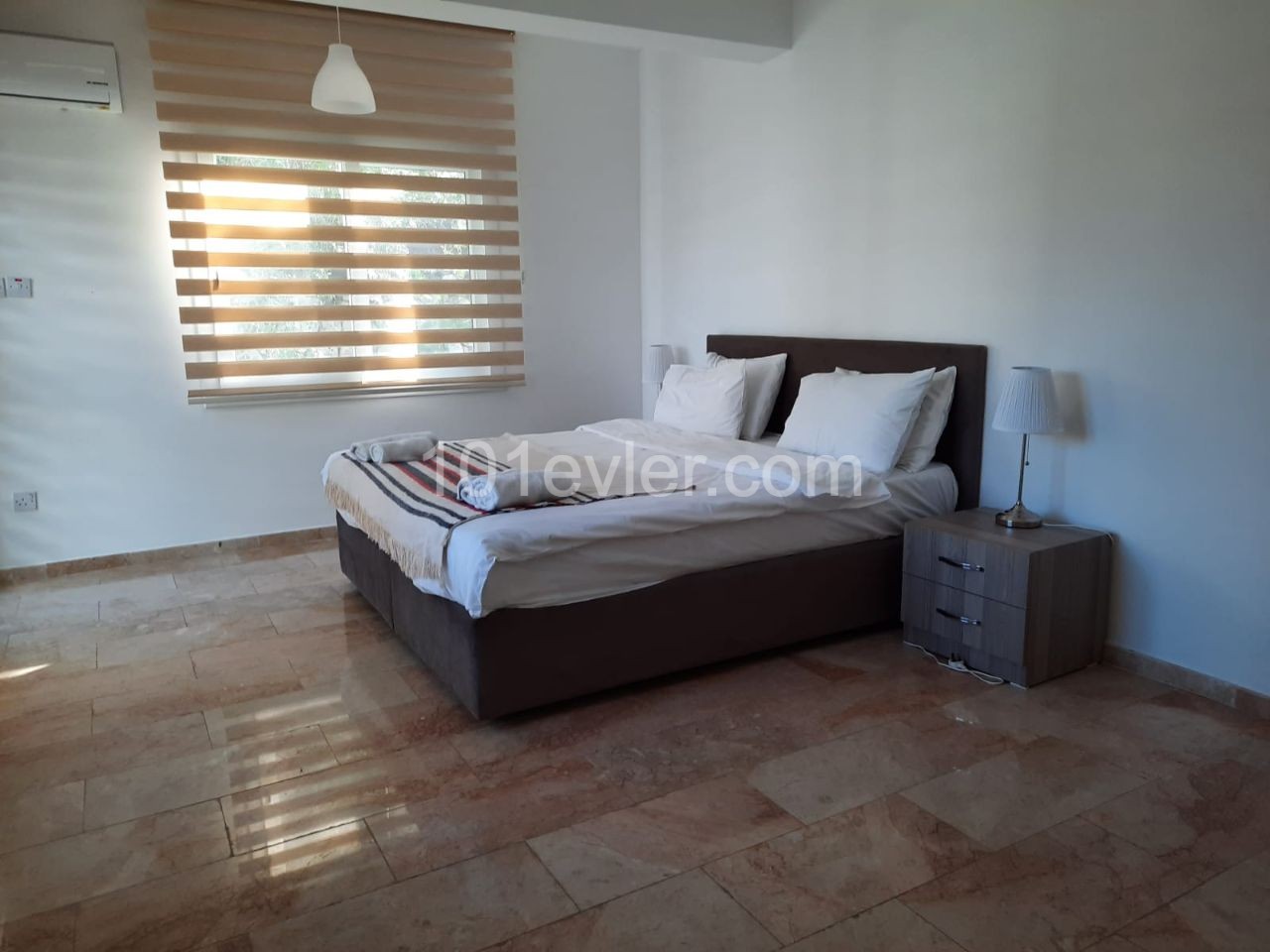Luxus 4 + 1 Villa mit privatem Pool zum Verkauf in ozanköy auf Zypern ** 