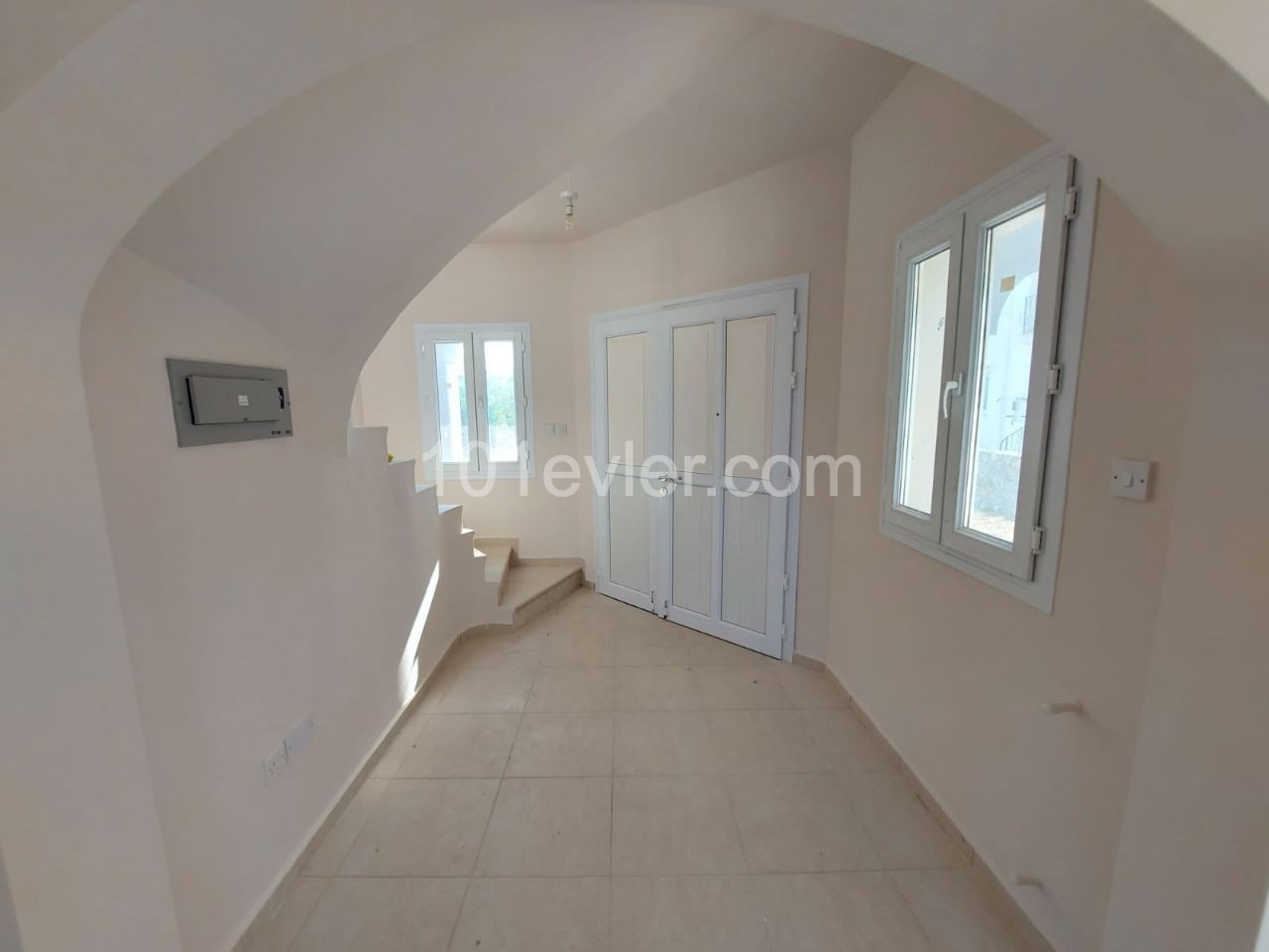 Detached villa for sale in Lapta hotels area ** 