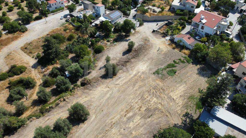 LAND WITH TURKISH TITLE FOR SALE IN KYRENIA OZANKOY ** 