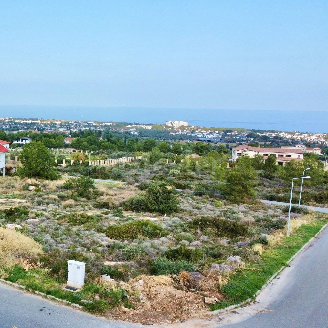 Residential Zoned Plot For Sale in Ozanköy, Kyrenia