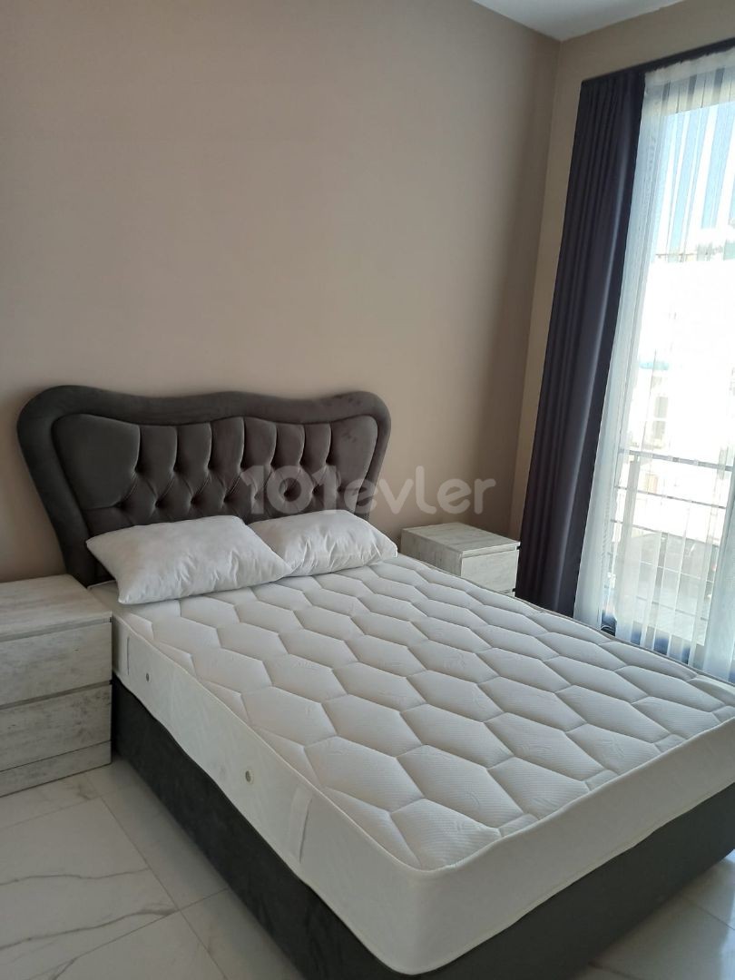 2 SCHLAFZIMMER SALON ZERO ULTRA LUXURIÖS MÖBLIERTE WOHNUNG ZU VERMIETEN IN KKTC GIRNE ALSANCAK