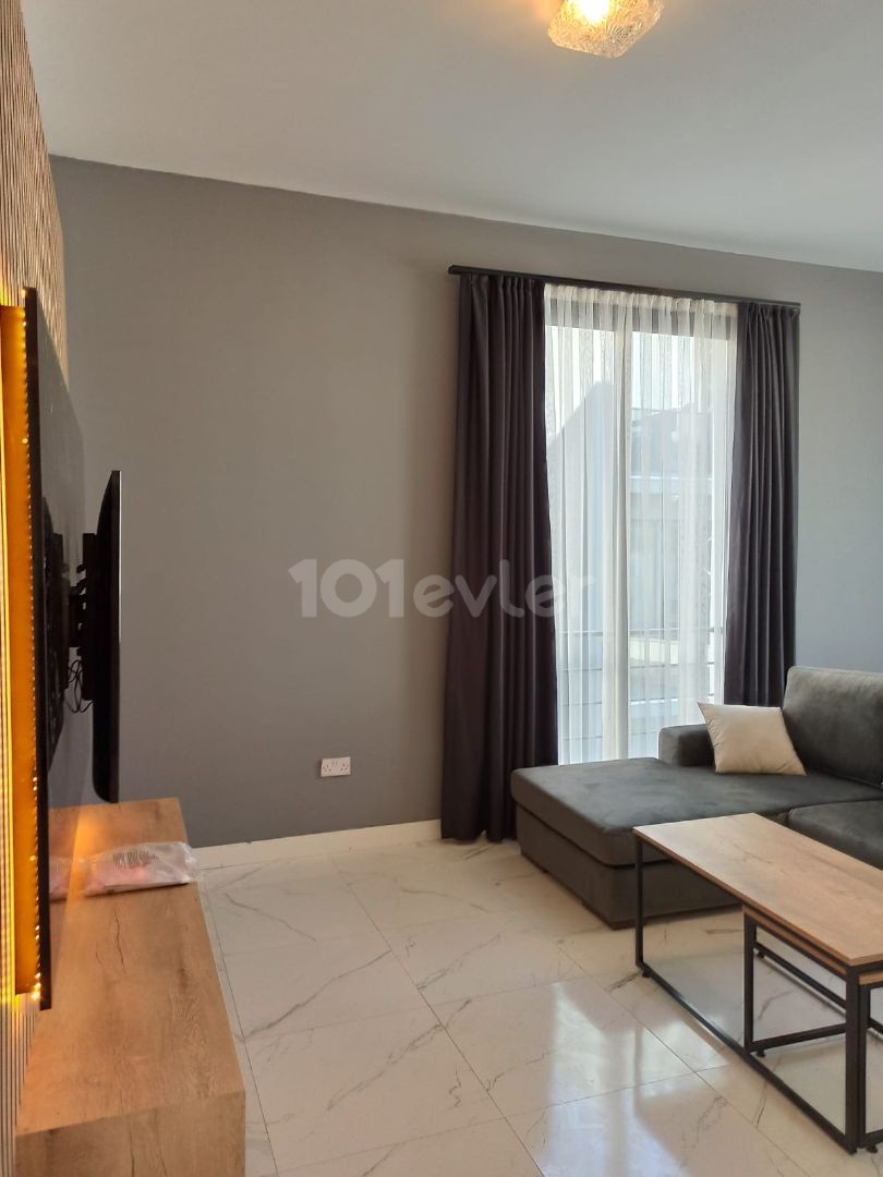 2 SCHLAFZIMMER SALON ZERO ULTRA LUXURIÖS MÖBLIERTE WOHNUNG ZU VERMIETEN IN KKTC GIRNE ALSANCAK