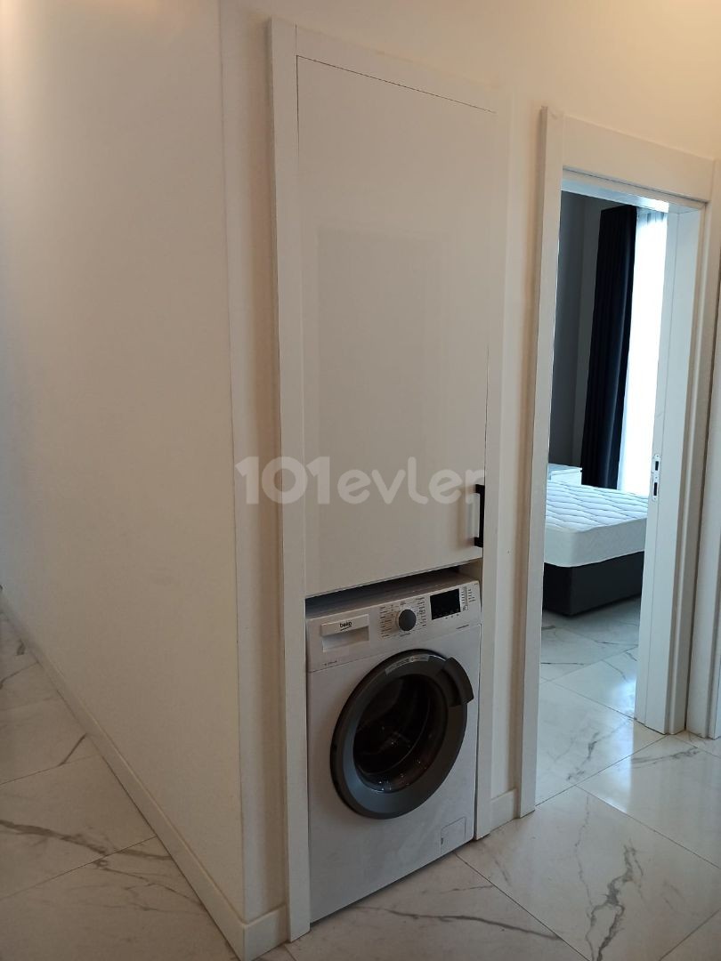 2 SCHLAFZIMMER SALON ZERO ULTRA LUXURIÖS MÖBLIERTE WOHNUNG ZU VERMIETEN IN KKTC GIRNE ALSANCAK