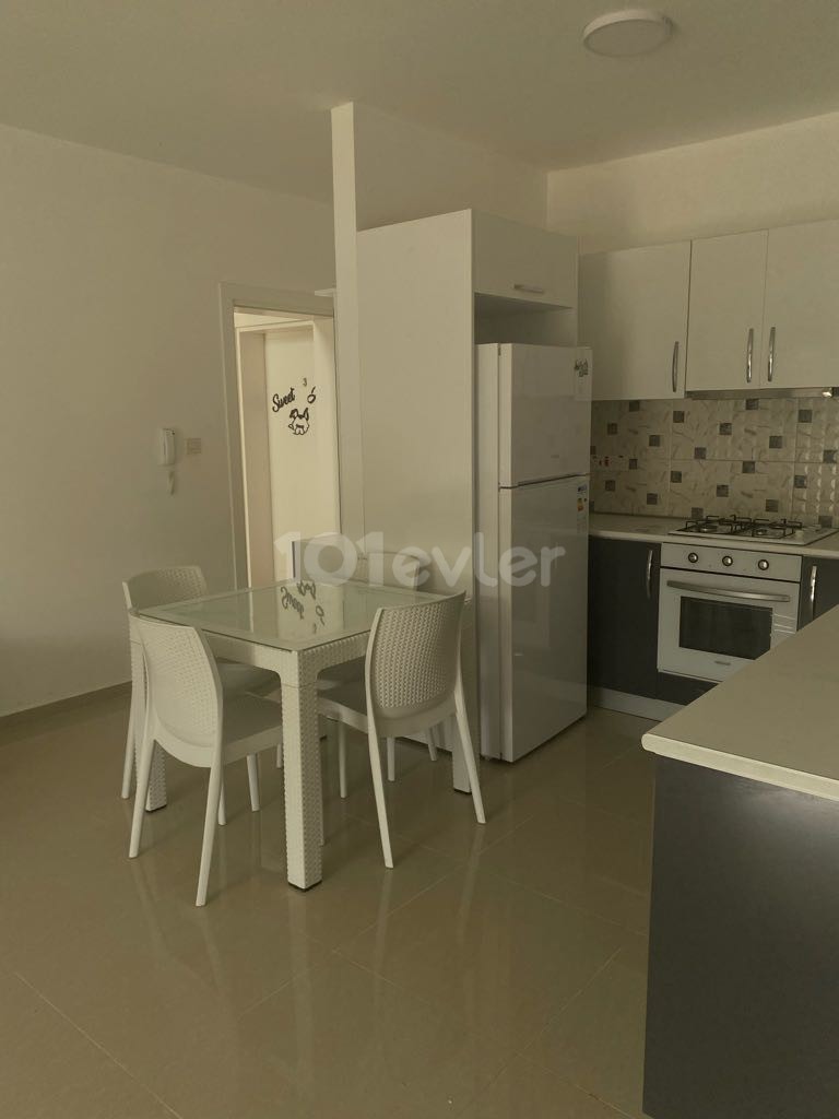 Girne Alsancak böl. 2+1 zemin kat kiralık