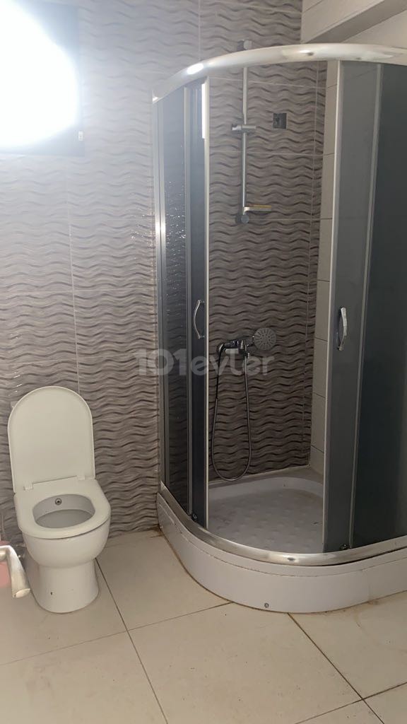 Girne Alsancak böl. 2+1 zemin kat kiralık