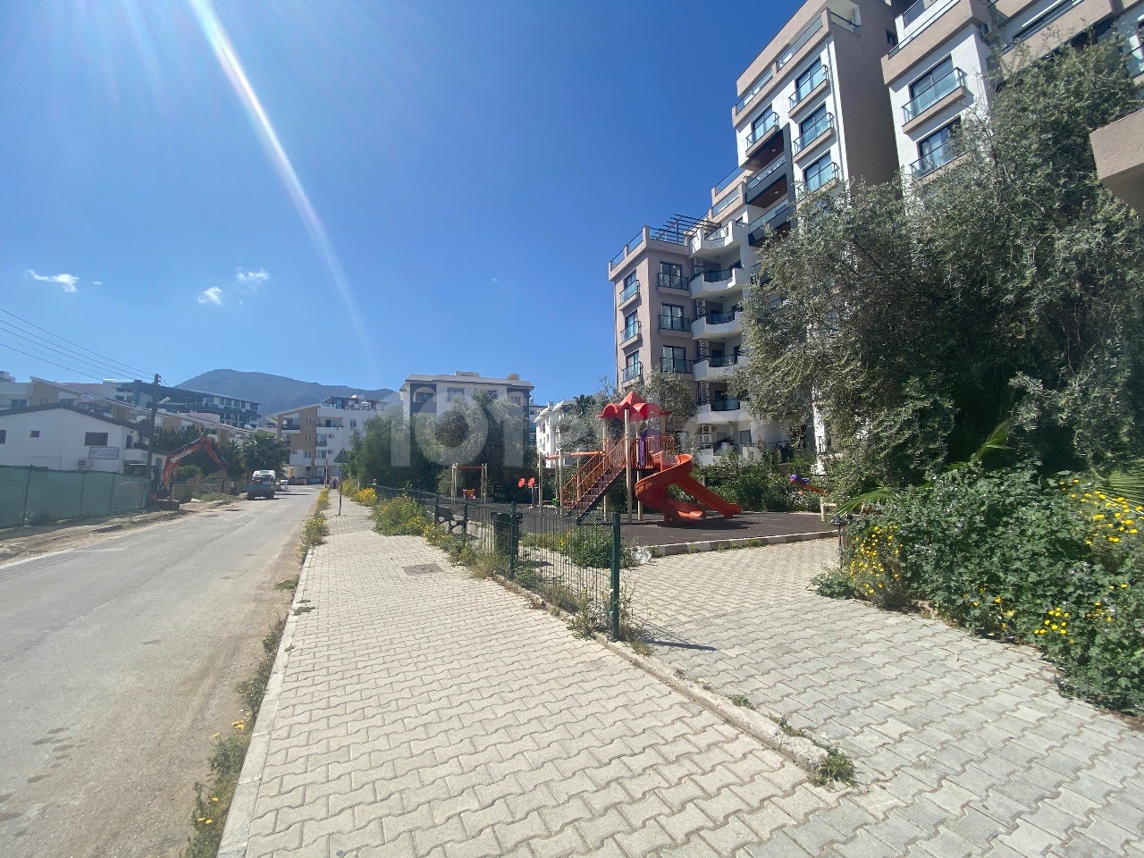 Turkish Title 2+1 flat for sale in Girne Center …