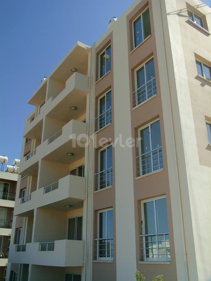 LEFKE  AVRUPA ÜNİVERSİTESİ YANINDA SATILIK 2+1-FOR SALE FLAT OF NEAR  EUROPEAN UNIVERSITY OF LEFKE