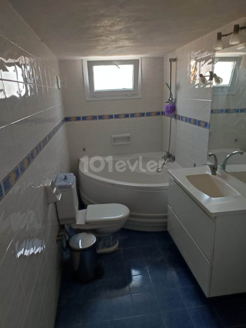 PENTHOUSE FOR SALE IN GEMİKONAĞI-FOR SALE PENTHOUSE