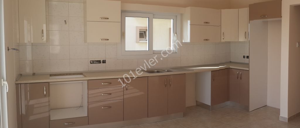 İskele'de Satılık İkiz Villa