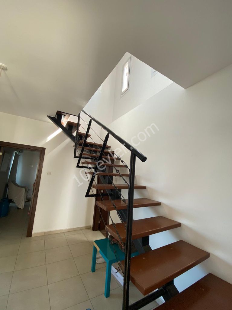 3+1 duplex penthouse, DAU ve Salamis Cadde cok yakin