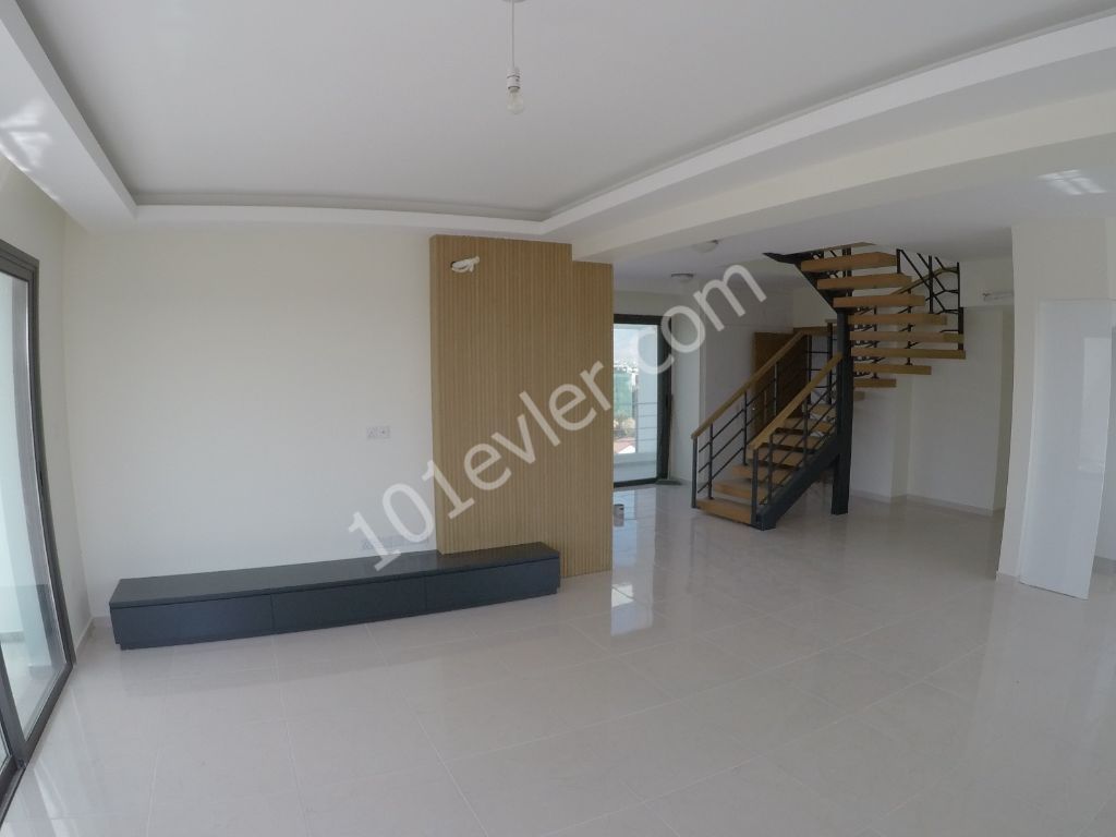 Penthouse Kaufen in Kumsal, Nikosia