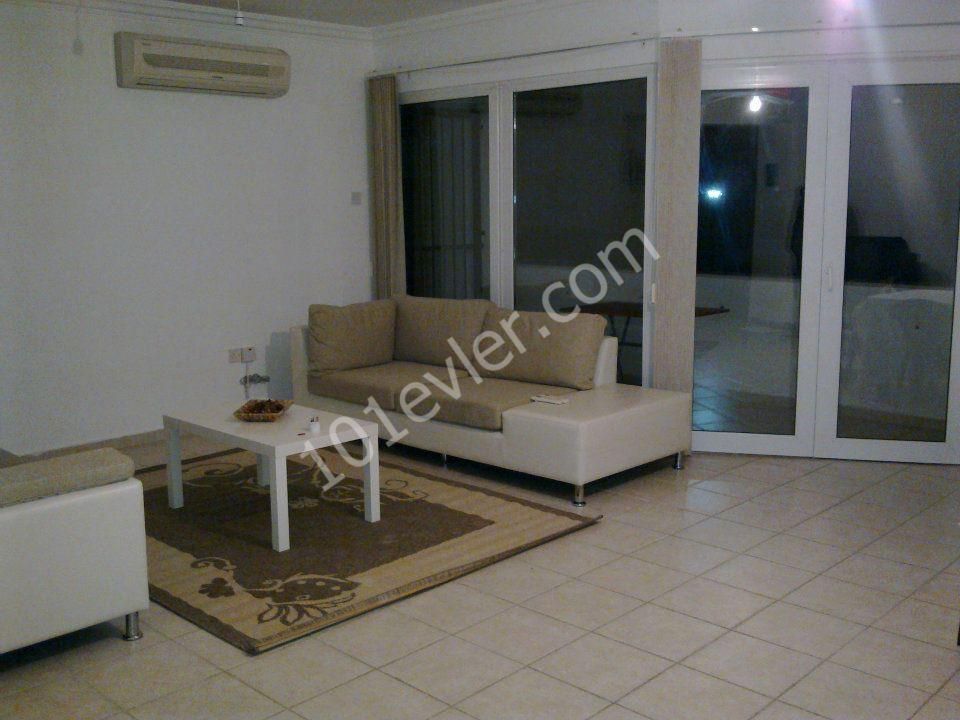 PENTHOUSE WITH ADDITIONAL STUDIO APARTMENT ABOVE - CENTRAL KYRENIA