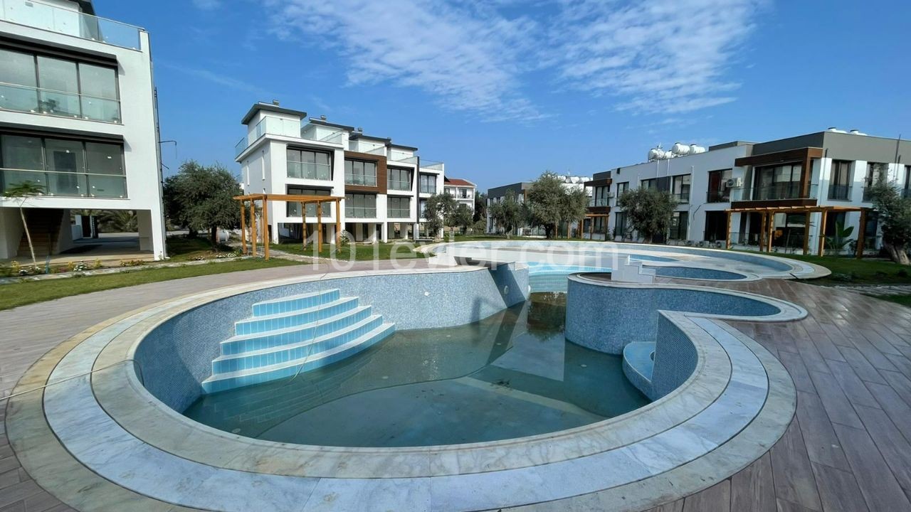 LUXURY TRIPLEX THREE BEDROOM DETACHED-HOUSES IN KARAOĞLANOĞLU