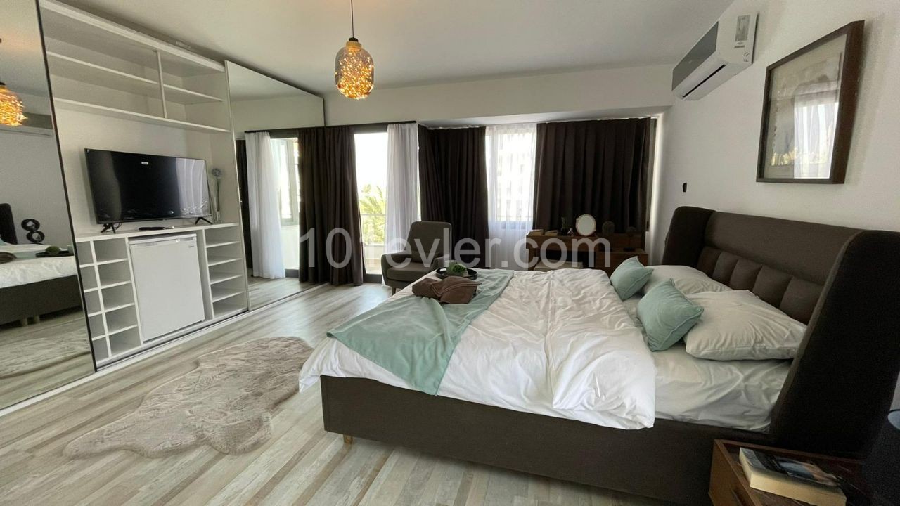 LUXURY TRIPLEX THREE BEDROOM DETACHED-HOUSES IN KARAOĞLANOĞLU