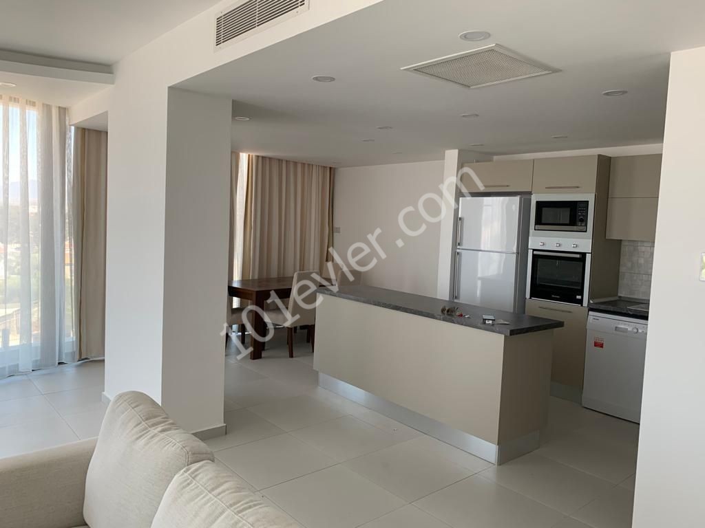 Flat To Rent in Girne Merkez, Kyrenia