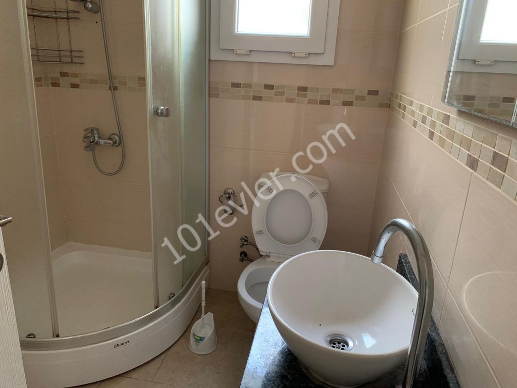 Flat To Rent in Girne Merkez, Kyrenia