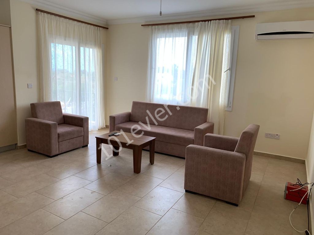 Flat To Rent in Girne Merkez, Kyrenia