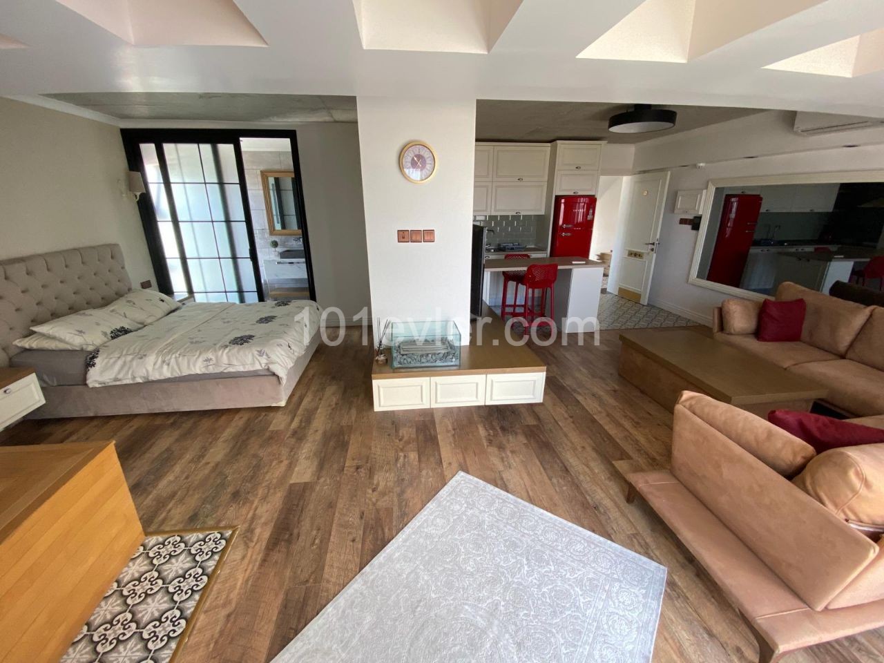 Flat To Rent in Girne Merkez, Kyrenia