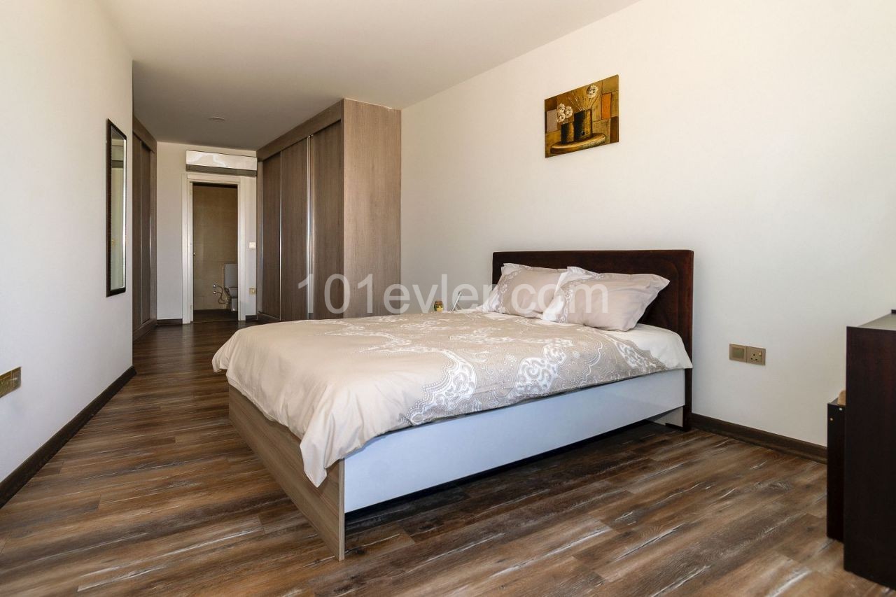 Flat To Rent in Girne Merkez, Kyrenia