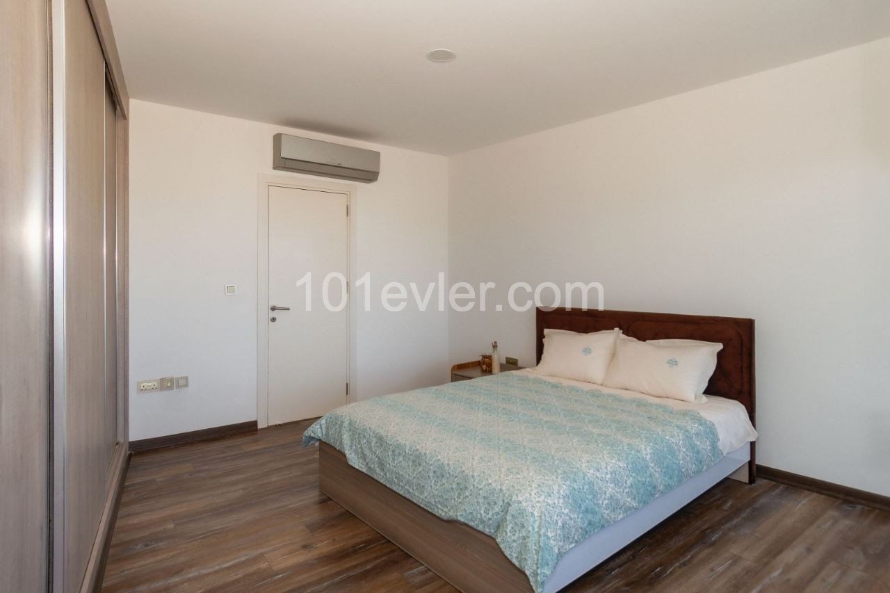 Flat To Rent in Girne Merkez, Kyrenia