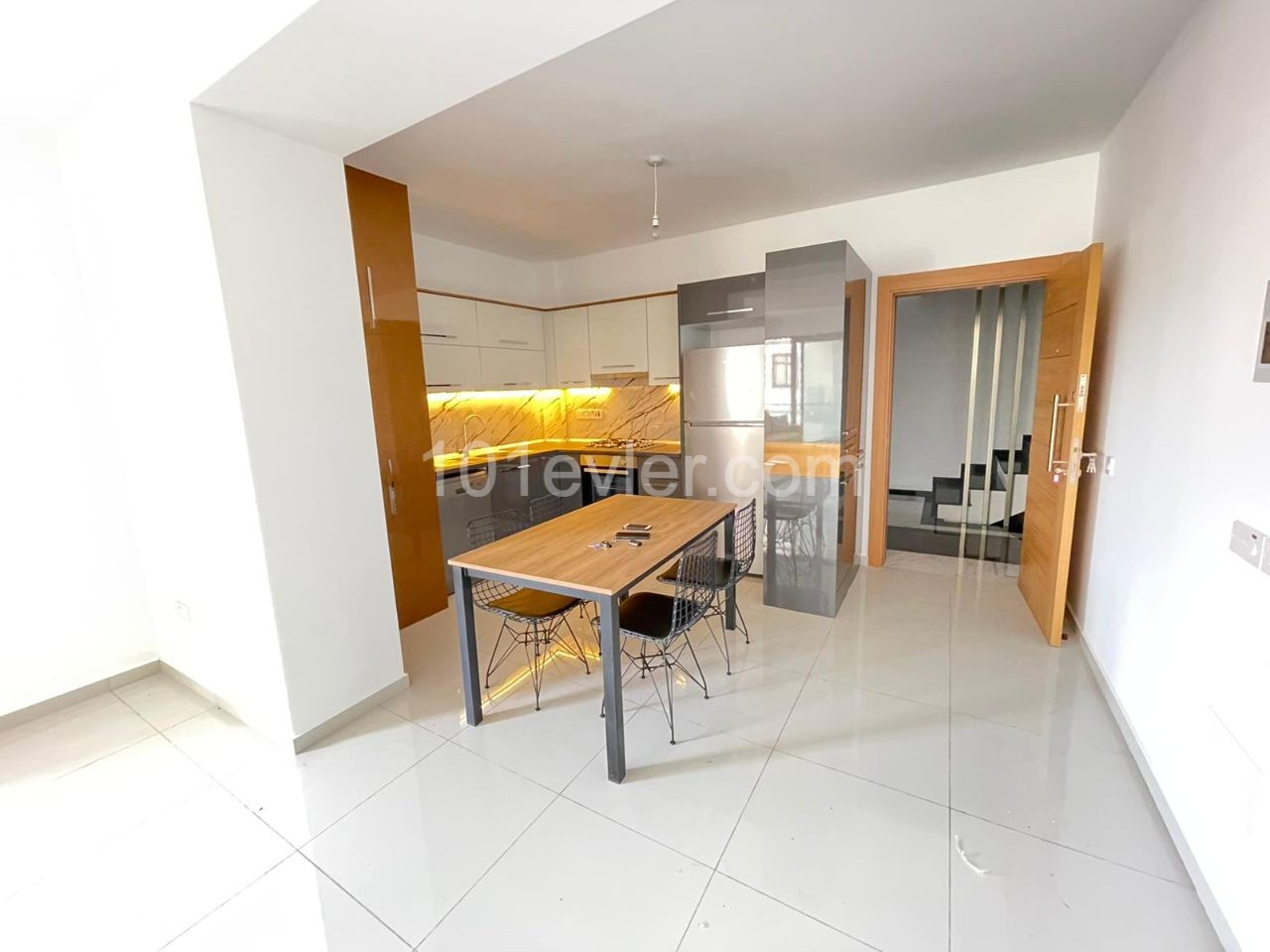 Flat To Rent in Girne Merkez, Kyrenia