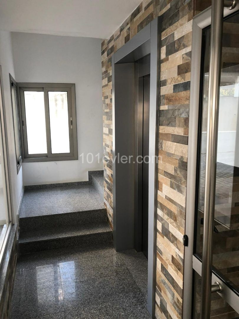 LUXURIOUS THREE BEDROOM PENTHOUSE- CENTRAL KYRENIA