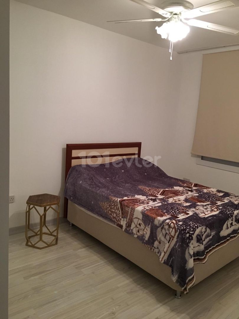 2+1 apartment for rent in Kyrenia Gloria Jeans ** 