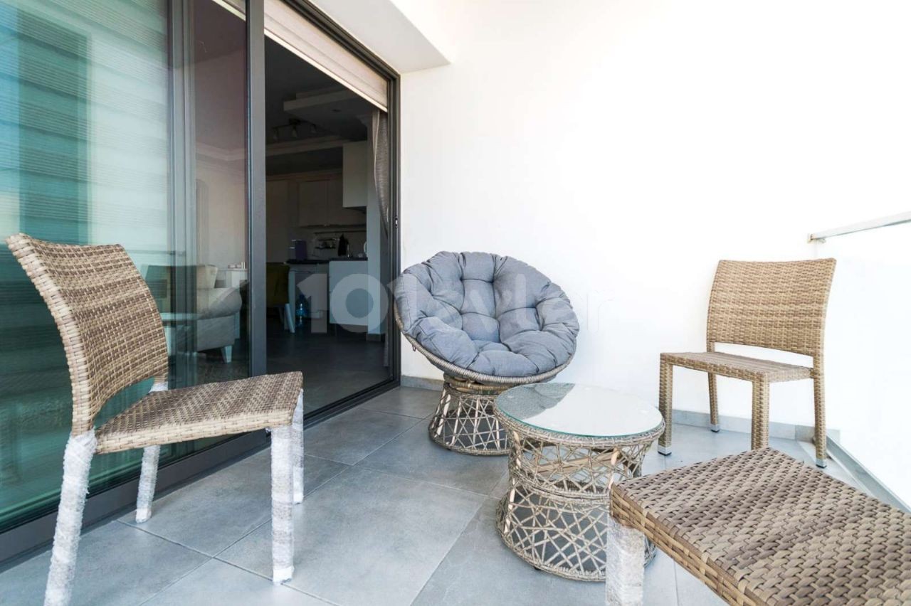 Flat For Sale in Aşağı Girne, Kyrenia