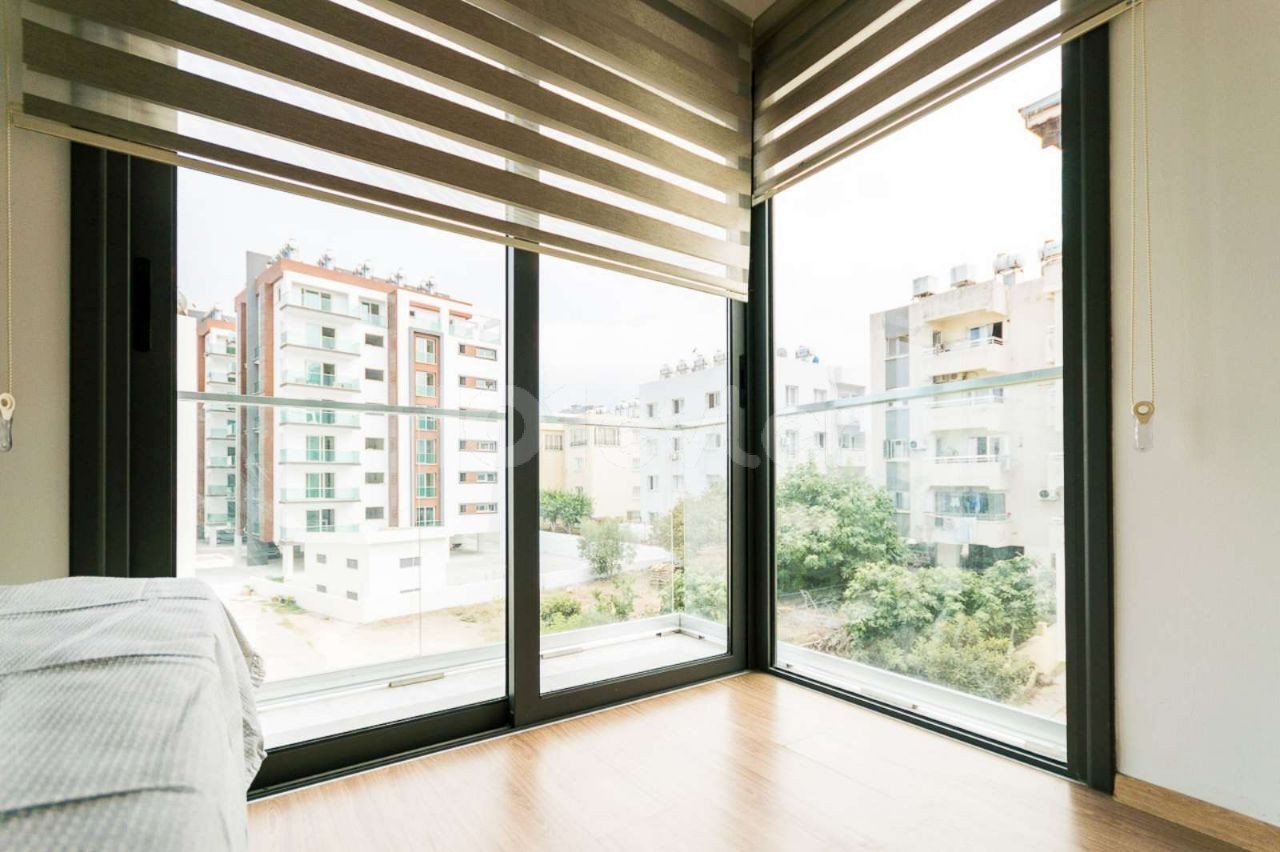 Flat For Sale in Aşağı Girne, Kyrenia