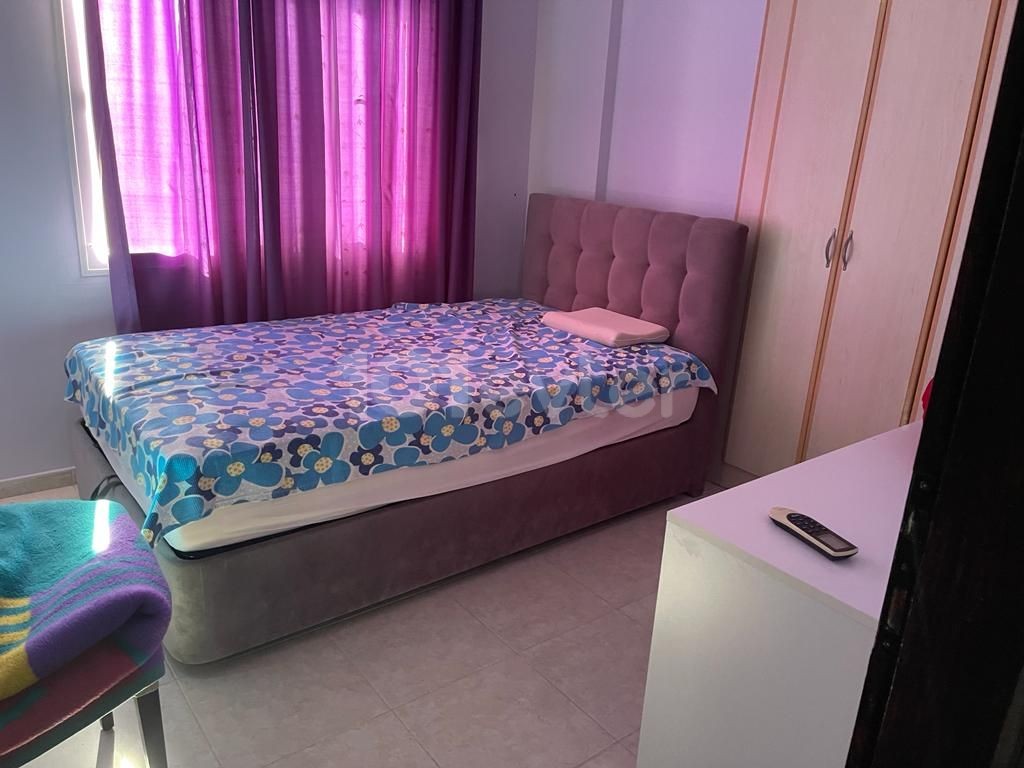 Flat To Rent in Yukarı Girne, Kyrenia